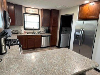 52 S Jefferson St, Hamlet, IN 46532 - photo 6