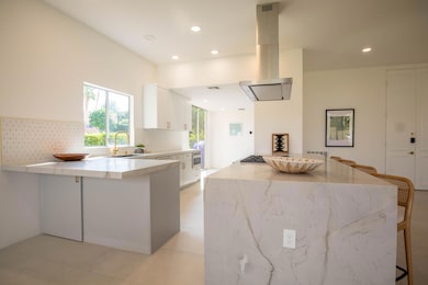 46860 Amir Dr, Palm Desert, CA 92260 - photo 3