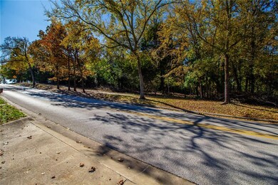 712 S College Ave, Fayetteville, AR 72701 - photo 7