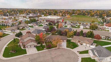 337 Beulahs Ln, Idaho Falls, ID 83401 - photo 4