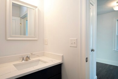 26 Manchester St, Weymouth, MA 02190 - photo 7