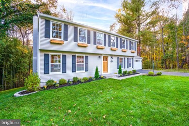 2908 Rock Manor Ct, Herndon, VA 20171 - photo 2