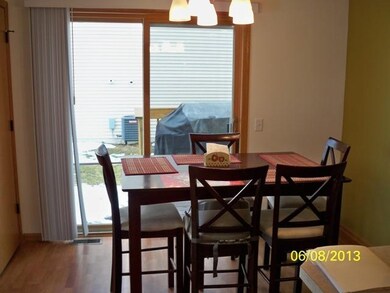 475 Alpine Pkwy, Oregon, WI 53575 - photo 3