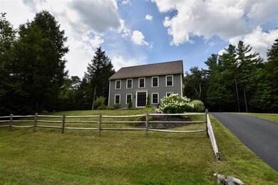 462 Victoria Dr, Rutland, VT 05701 - photo 2