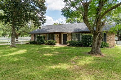 1402 Baker Dr, Tomball, TX 77375 - photo 7