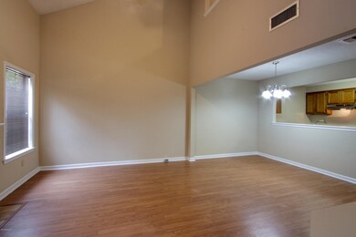 4 Living Room