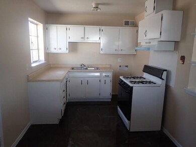 7211 Safford Ct, El Paso, TX 79915 - photo 6