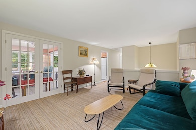 9 Blue Bird Rd, Middletown, CT 06457 - photo 5