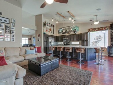 008_Family Room