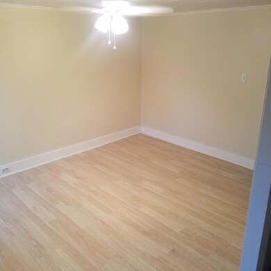 222 Taft St, Hanover Township, PA 18706 - photo 3