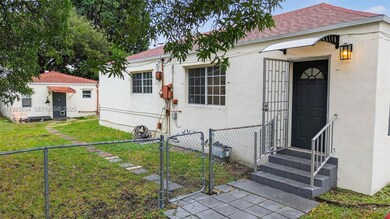 321 NE 169th St unit front, North Miami Beach, FL 33162 - photo 2