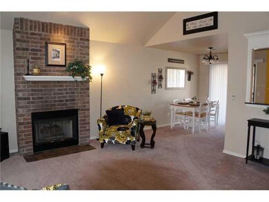 Dining Room. 9 5
