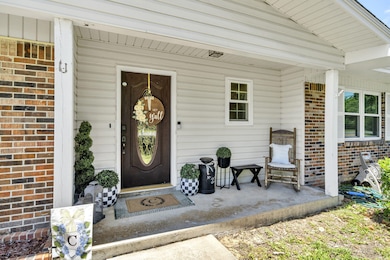 37 Maple Ave, Shalimar, FL 32579 - photo 5