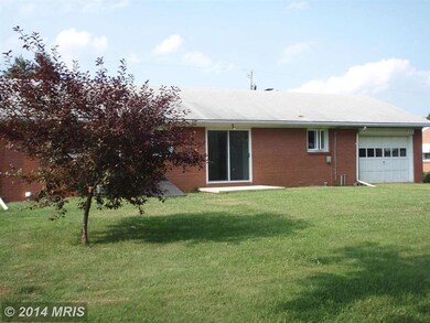 354 Town Dr, Greencastle, PA 17225 - photo 3