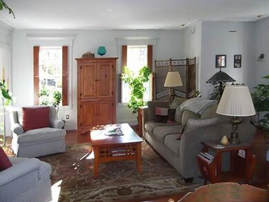 Living Room 1280