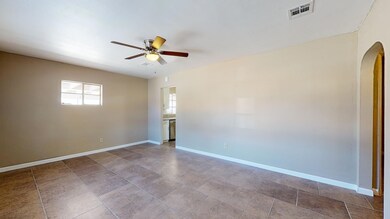 1005 Lariat St, El Paso, TX 79915 - photo 3