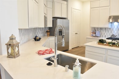 32042 Sweet Pea Meadow Dr, Hockley, TX 77447 - photo 6