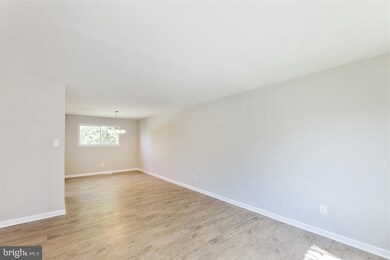 44 Sandal Ln, Willingboro, NJ 08046 - photo 5