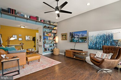 1627 Parkcrest Cir unit 301, Reston, VA 20190 - photo 6