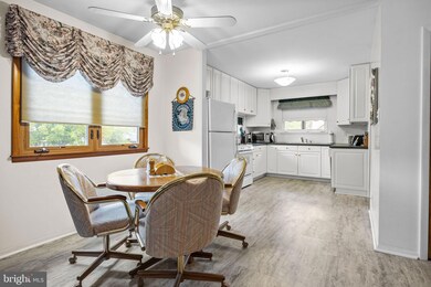 847 Phillips Rd, Warminster, PA 18974 - photo 6