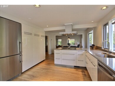 4047 Westbay Rd, Lake Oswego, OR 97035 - photo 6