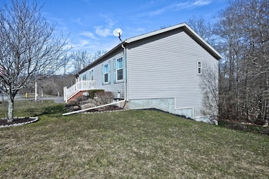 19 Sparrow Dr, Tiverton, RI 02878 - photo 4