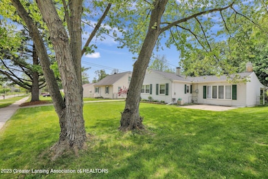 6020 Hughes Rd, Lansing, MI 48911 - photo 2