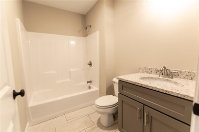 104 Bean Rd, MerriMacK, NH 03054 - photo 5