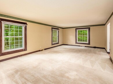 1300 Nantucket Ave, Columbus, OH 43235 - photo 7