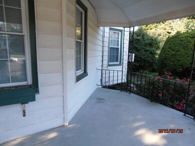 157 Branchport Ave - Porch