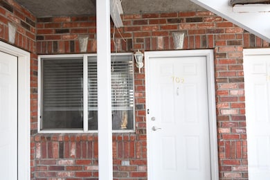 264 N 3rd E, Rexburg, ID 83440 - photo 3