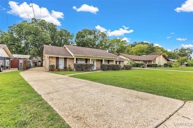 221 W Vanderbilt Loop, Montgomery, AL 36109 - photo 3