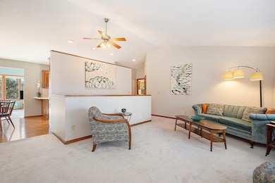 2940 Fingers Dr NE, Grand Rapids, MI 49525 - photo 3