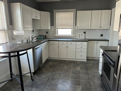 115 Winthrop St unit 2, Winthrop, MA 02152 - photo 4