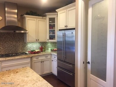 Oakville Kitchen 2