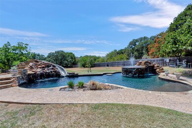 8040 Green Valley Dr, North Richland Hills, TX 76182 - photo 3