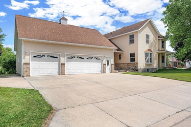 1299 Bellflower Ln NE, Owatonna, MN 55060 - photo 2