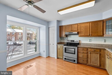 30 Hunting Horn Cir, Reisterstown, MD 21136 - photo 4