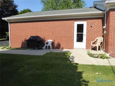 207 Walnut St, Archbold, OH 43502 - photo 7