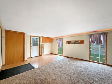 1202 Coolidge Ave, Minot, ND 58701 - photo 7