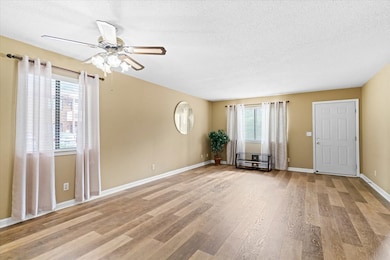 303 Crystal Place unit 16, Dalton, GA 30720 - photo 7