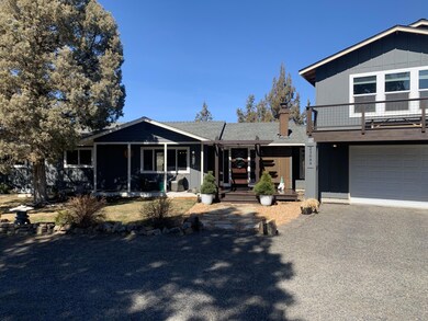 23084 Mcgrath Rd, Bend, OR 97701 - photo 4