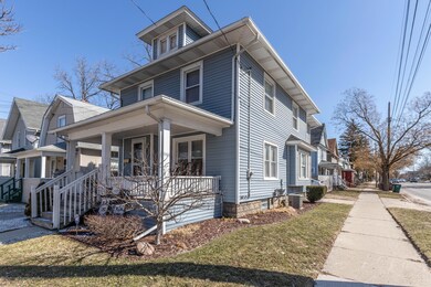 902 N Pine St, Lansing, MI 48906 - photo 3