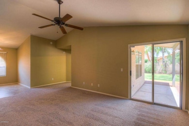 Living Room (2)