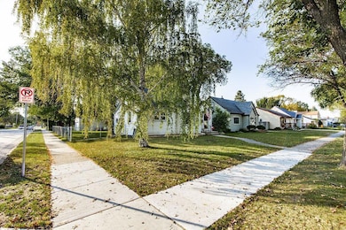 603 12th St N, Moorhead, MN 56560 - photo 6