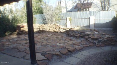 2015 E 1st St unit A, Tucson, AZ 85719 - photo 2