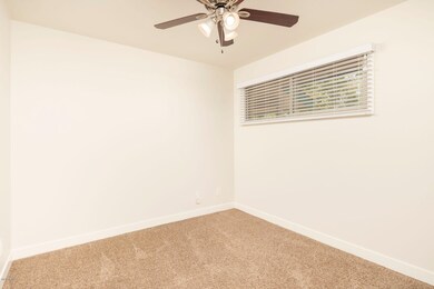 1029 E Wesleyan Dr, Tempe, AZ 85282 - photo 7