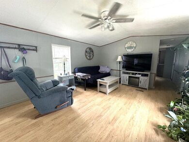 5 Washington Ave, Allenstown, NH 03275 - photo 3