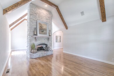 THIS HOME HAS A FORMAL LIVING SPACE AND FORMAL DIN
