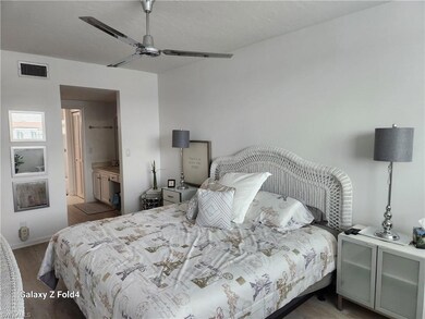 805 River Point Dr unit C-307, Naples, FL 34102 - photo 2